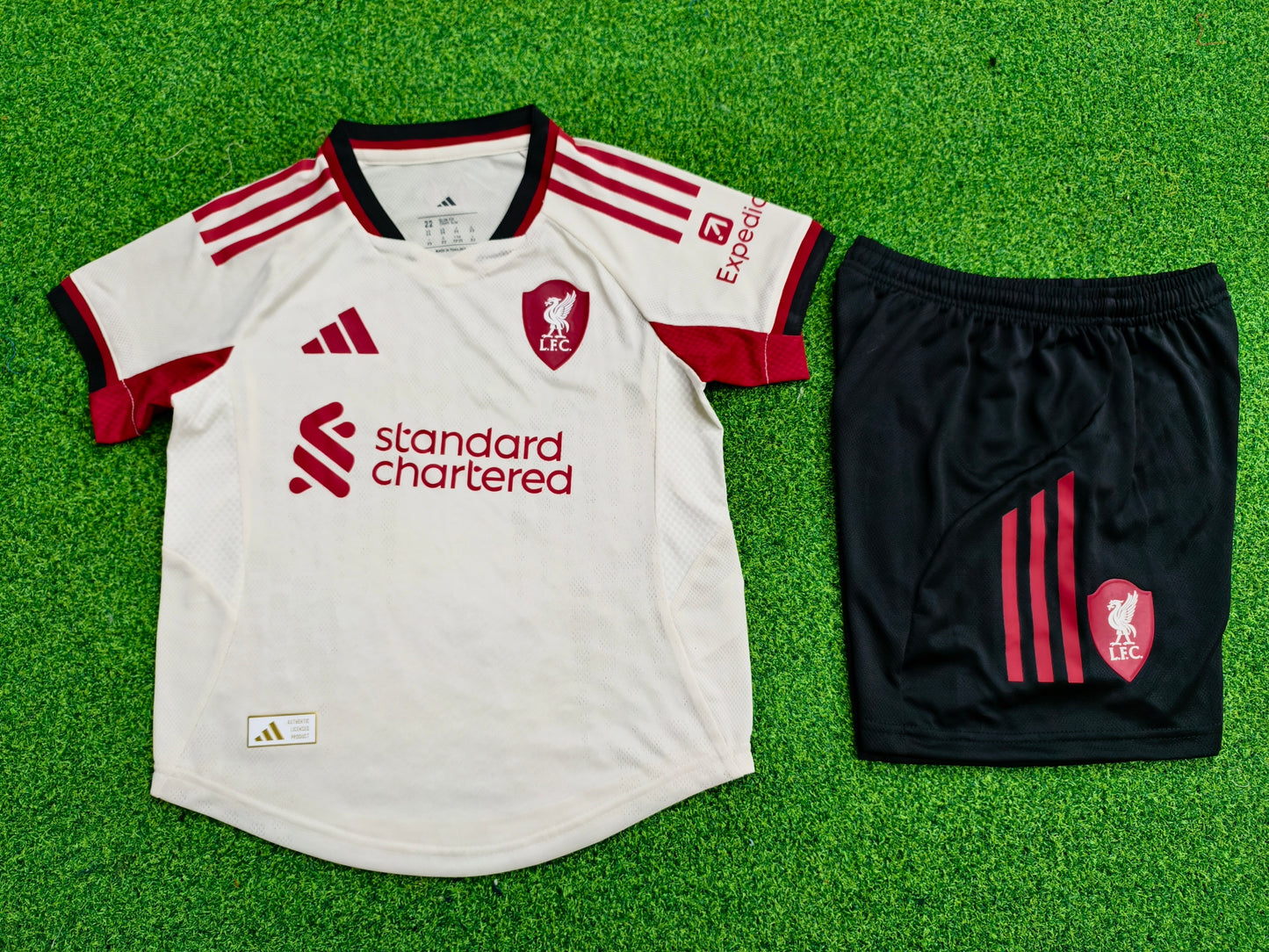 Maillot Kit Extérieur Liverpool 2025/2026 Enfant